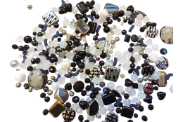 Mix skleněných korálků 1kg černý L1111