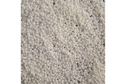 Rokajl 2,7mm bílý perleťový 444S