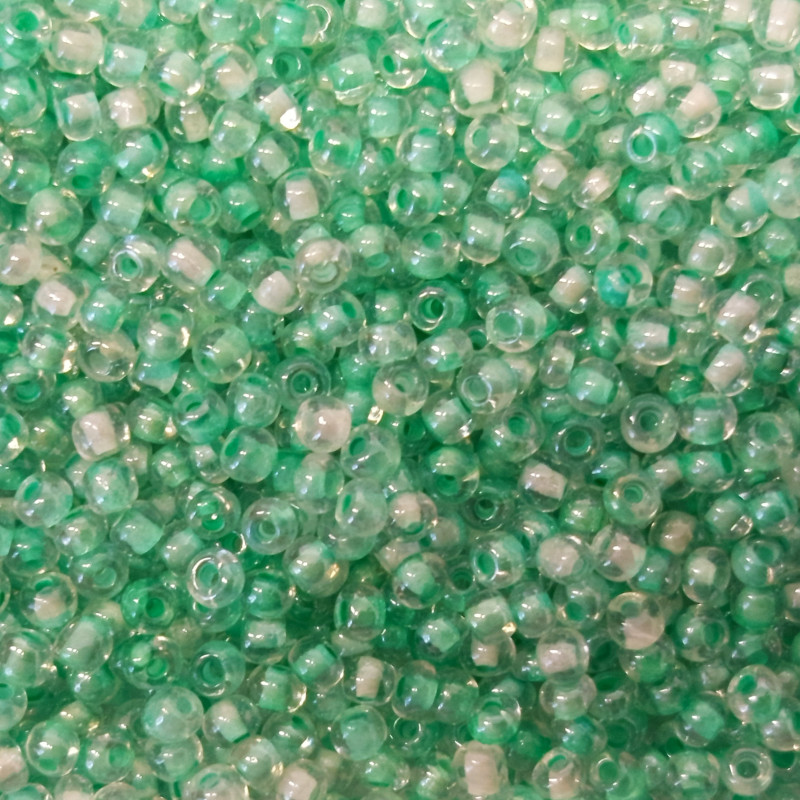 Rokajl 2,6mm krystal se zeleným průtahem 528S