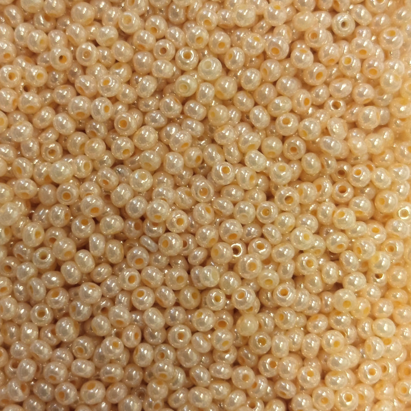 Rokajl 2,3mm krémový lesk 492S