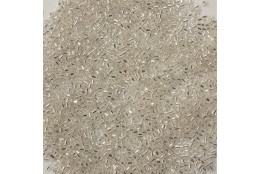 Rokajl - 2krátky 2mm krystal se stř.průtahem 432S