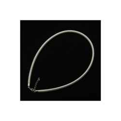 Náhrdelník z hedvábné šňůrky bílý 10 ks