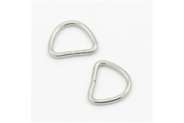 Kroužek triangl 7*9*1mm z nerez oceli 100 ks