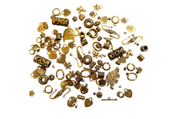 MIX přívěsků, korálků a komponentů bronz 150g