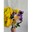 Kytice vázaná žluto-fialová 67 cm