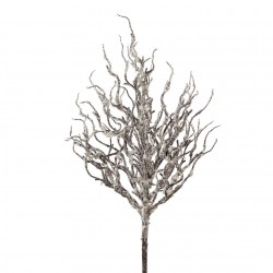 Větev zasněžená s glitrem