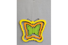Motýl závěs dřevěný 13x11 cm
